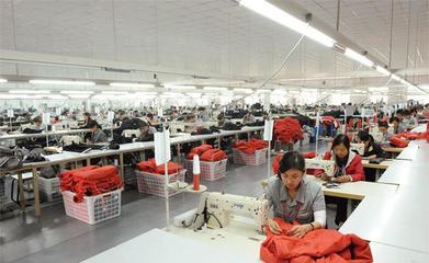 深圳服裝廠 工衣、T恤、廣告衫與Polo衫的專業制造與出口服務